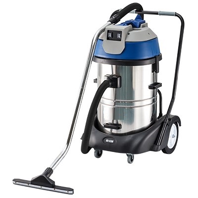 QMATIC 602 industrial wet and dry vacuum cleaner with 2000W dual motors and 60L steel tank.